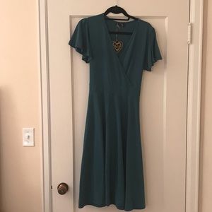 Club L V-neck midi dress teal